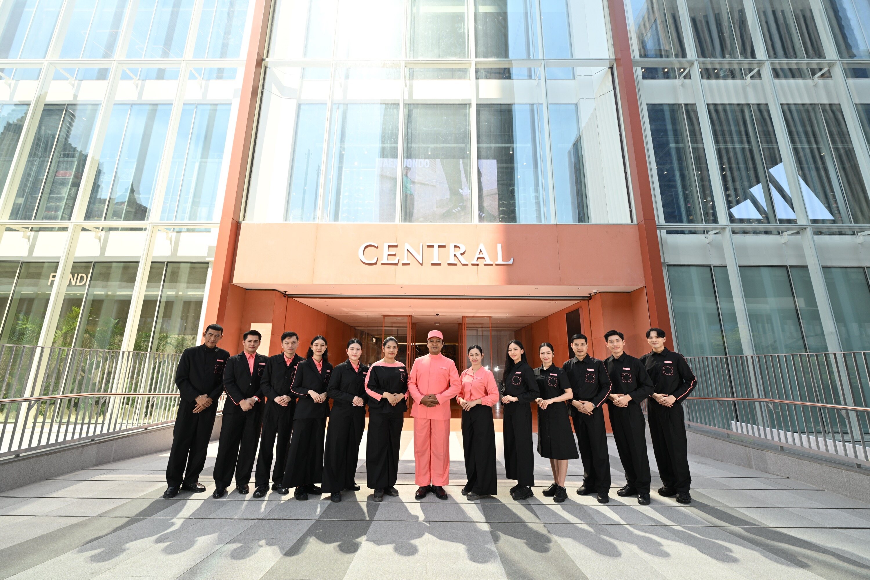 'The Store of Bangkok' ห้างเซ็นทรัลชิดลม สู่ห้างลักชัวรีระดับโลกที่สมบูรณ์แบบที่สุด